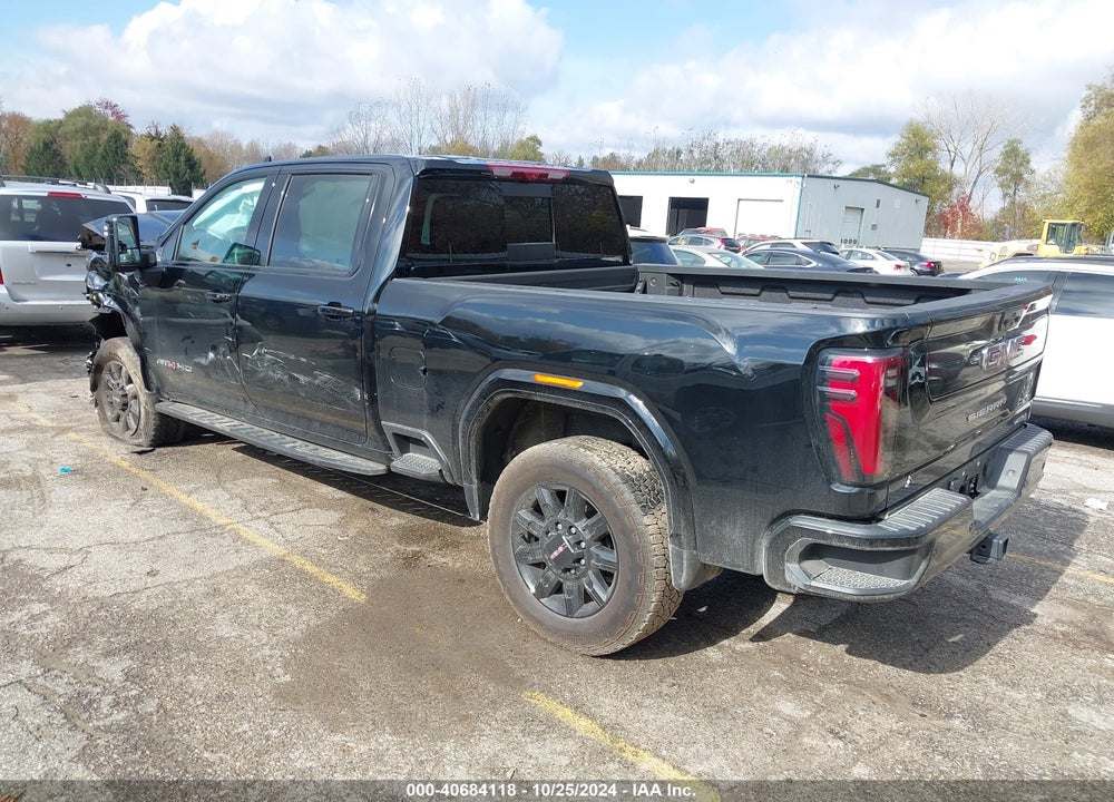 2024 GMC SIERRA 3500HD 4WD  STANDARD BED AT4 VIN: 1GT49VEY2RF342949