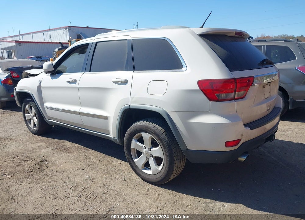 2011 JEEP GRAND CHEROKEE LAREDO VIN: 1J4RR4GT8BC549977