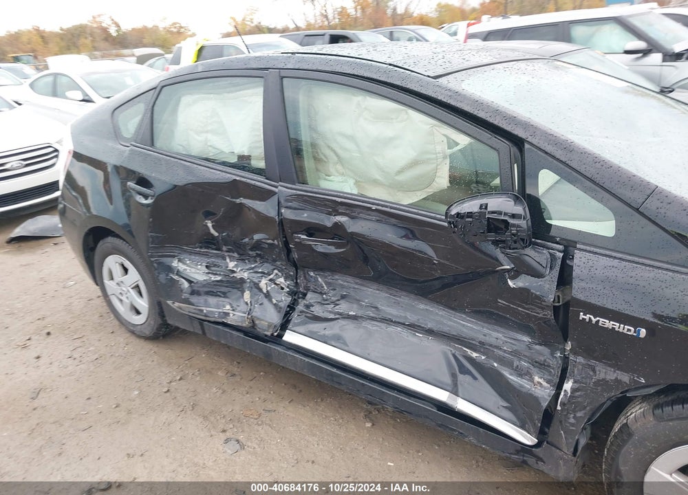 2011 TOYOTA PRIUS VIN: JTDKN3DU9B5301252