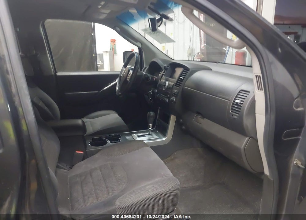 2012 NISSAN PATHFINDER SV VIN: 5N1AR1NB5CC627138