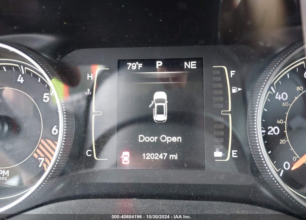 2015 JEEP CHEROKEE LATITUDE VIN: 1C4PJLCB9FW656021