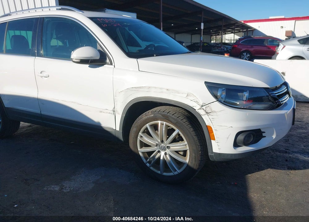 2012 VOLKSWAGEN TIGUAN SE VIN: WVGAV7AX3CW564510