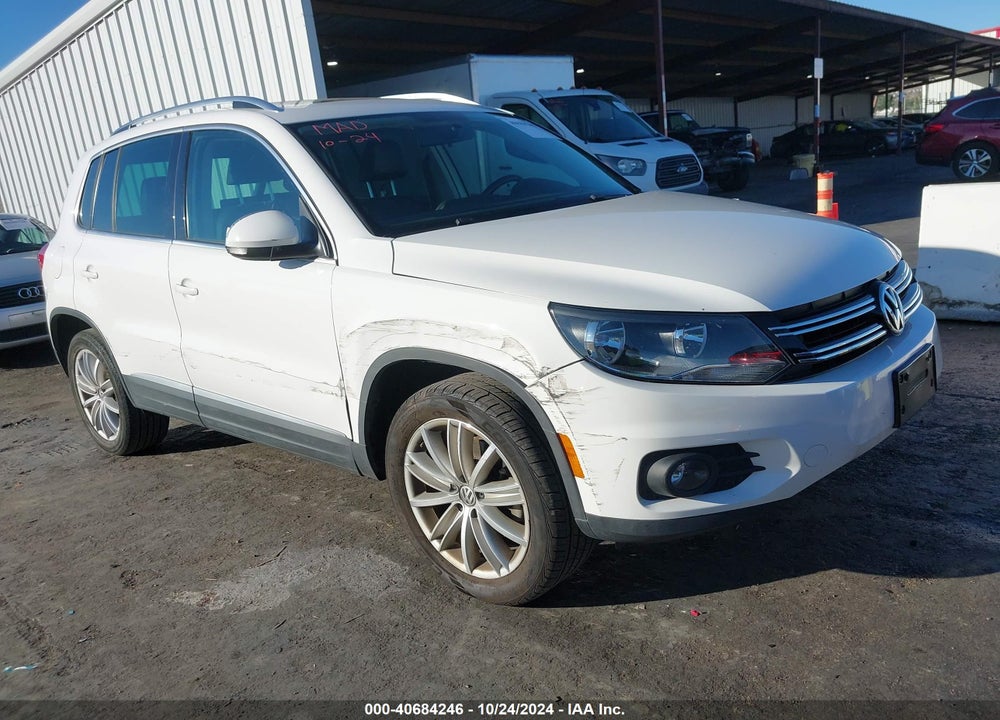 2012 VOLKSWAGEN TIGUAN SE VIN: WVGAV7AX3CW564510