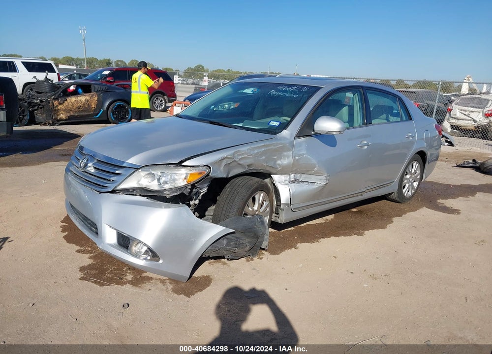 2011 TOYOTA AVALON VIN: 4T1BK3DB0BU429811