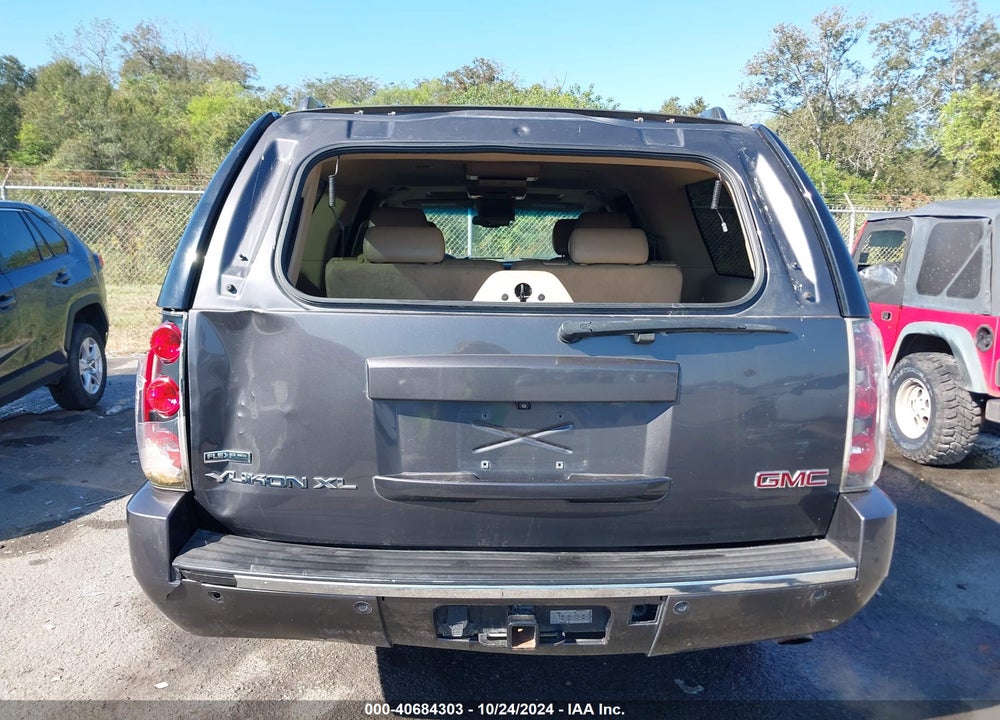 2011 GMC YUKON XL 1500 DENALI VIN: 1GKS1MEF4BR186428