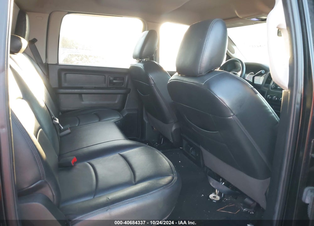 2014 RAM 2500 TRADESMAN VIN: 3C6UR5CJXEG194085