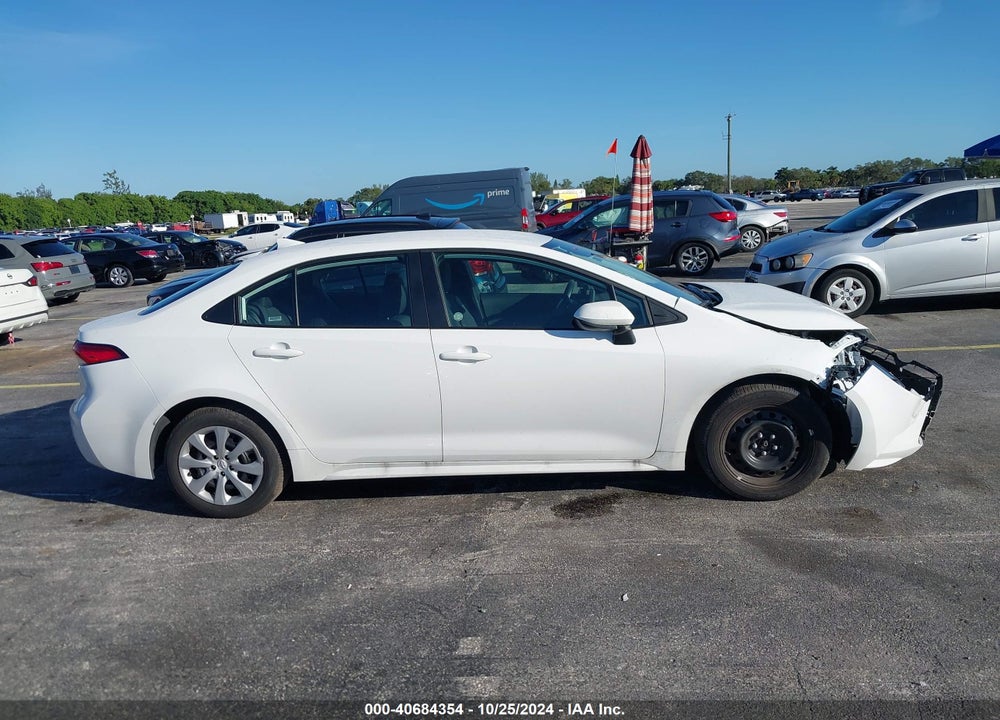 2024 TOYOTA COROLLA LE VIN: 5YFB4MDE0RP196857
