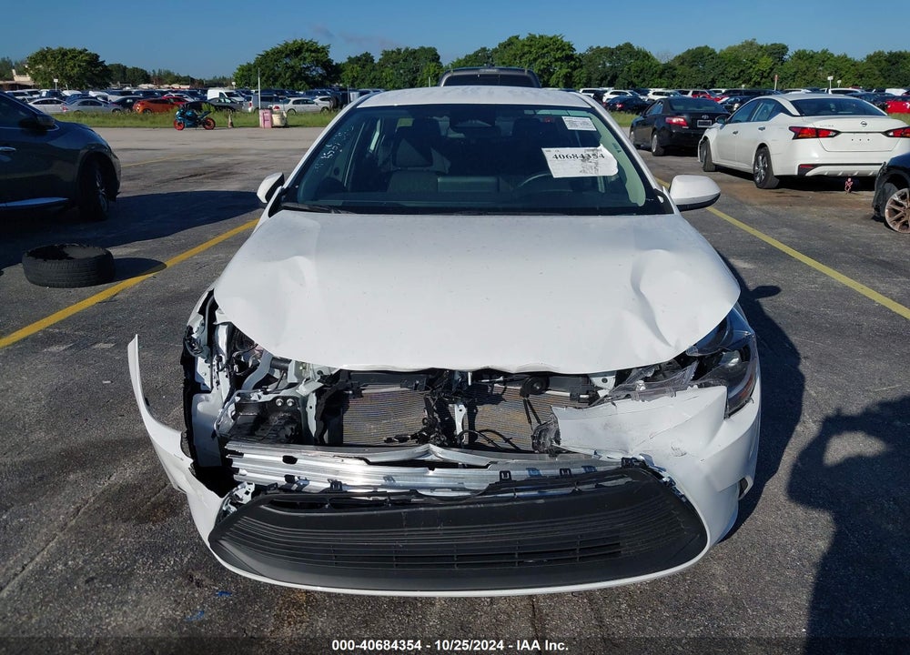 2024 TOYOTA COROLLA LE VIN: 5YFB4MDE0RP196857