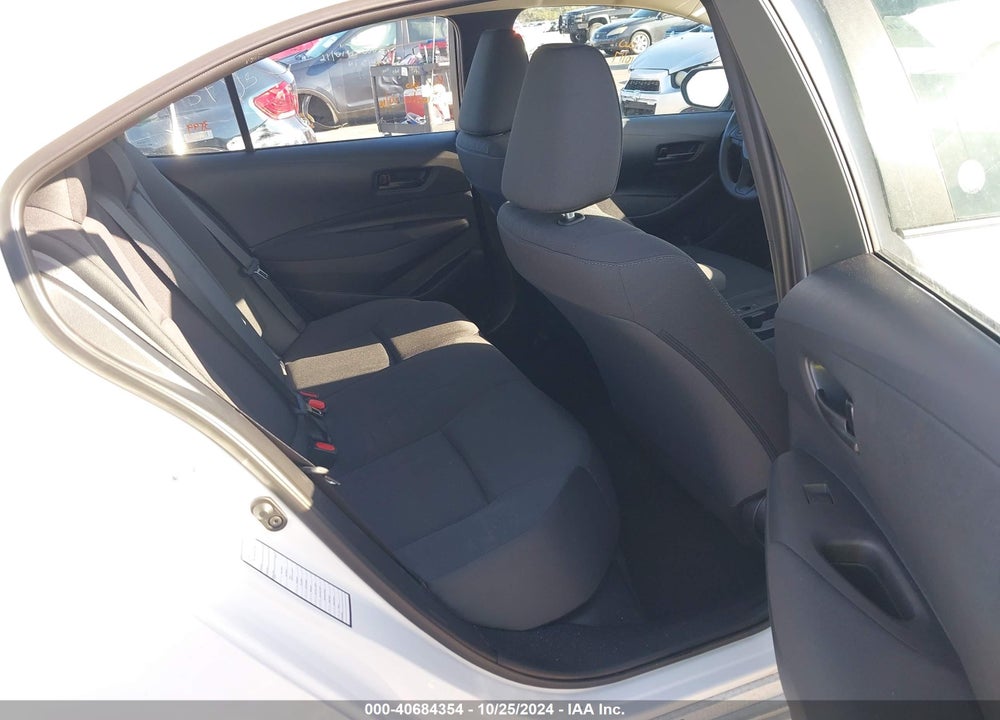 2024 TOYOTA COROLLA LE VIN: 5YFB4MDE0RP196857