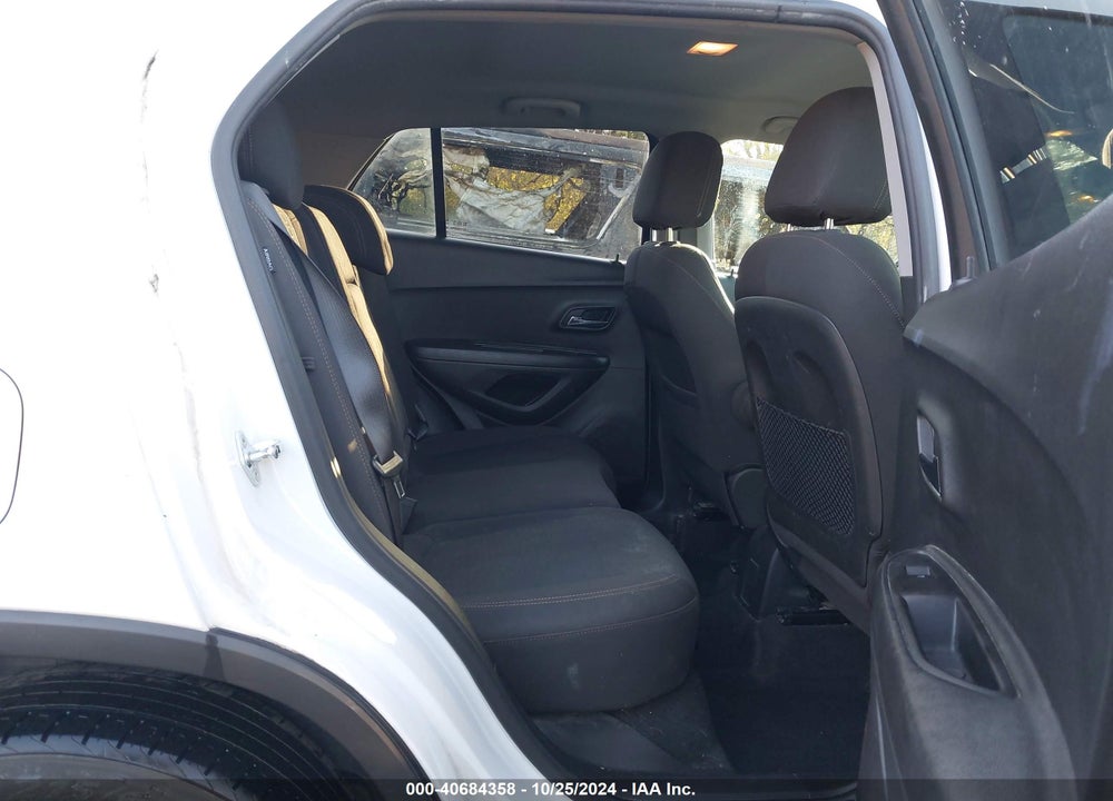 2020 CHEVROLET TRAX AWD LS VIN: KL7CJNSB8LB090963