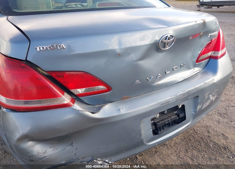 2005 TOYOTA AVALON XL VIN: 4T1BK36B35U022793