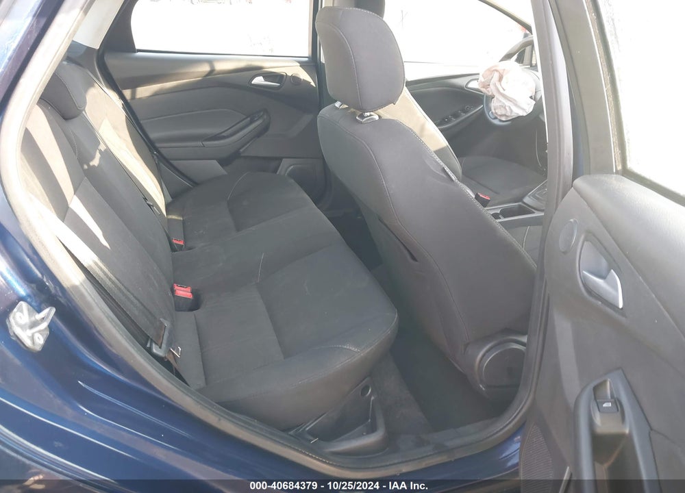 2017 FORD FOCUS SEL VIN: 1FADP3H23HL307148