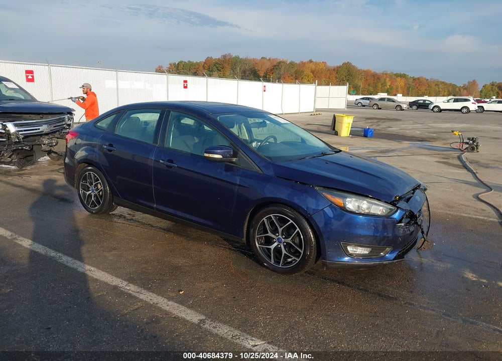 2017 FORD FOCUS SEL VIN: 1FADP3H23HL307148