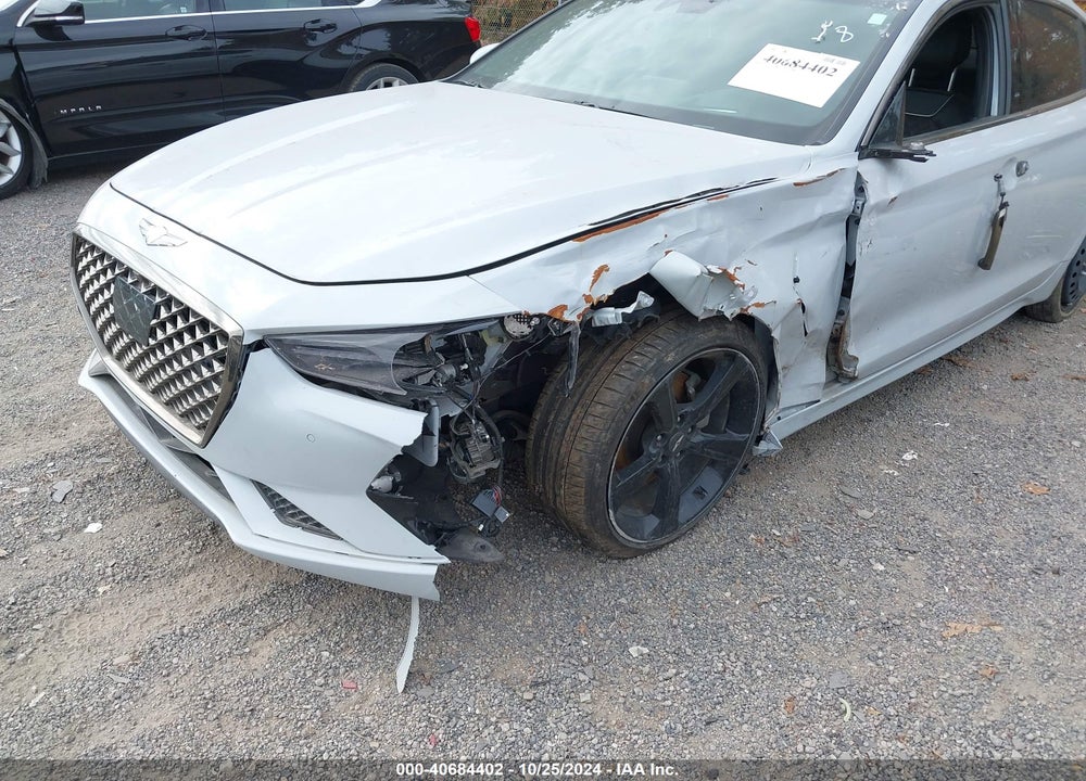 2019 GENESIS G70 VIN: KMTG44LA9KU037818