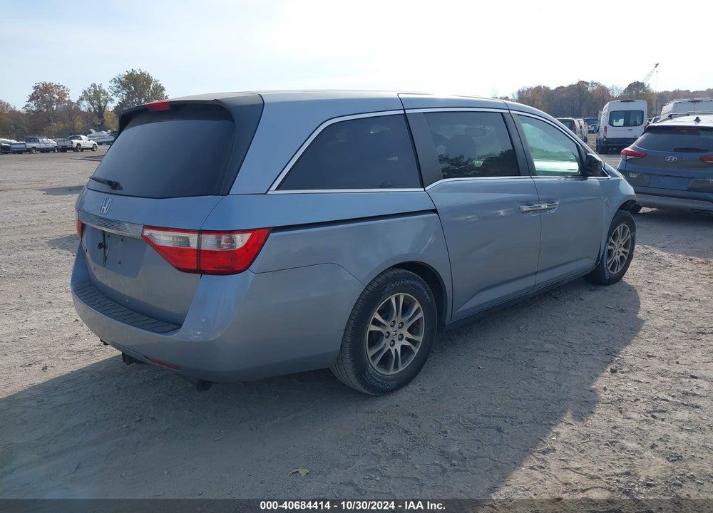 2011 HONDA ODYSSEY EX VIN: 5FNRL5H40BB067740
