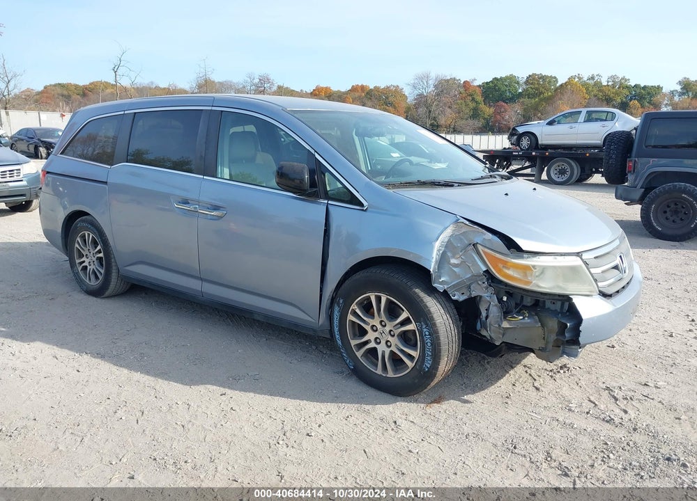 2011 HONDA ODYSSEY EX VIN: 5FNRL5H40BB067740