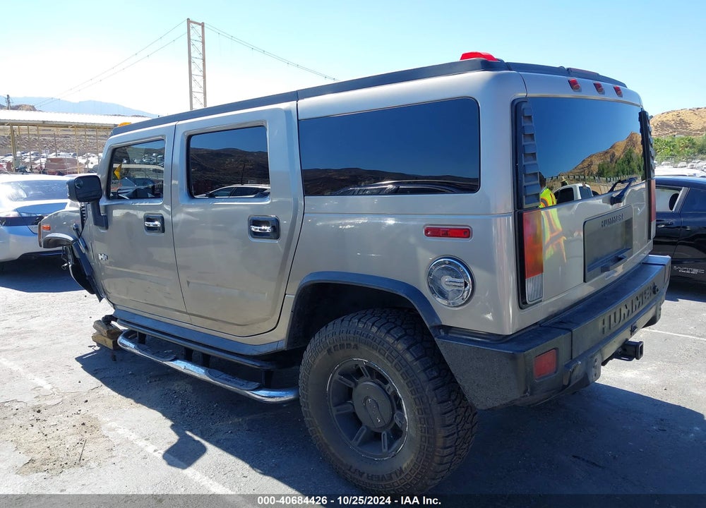 2007 HUMMER H2 SUV VIN: 5GRGN23U97H110386