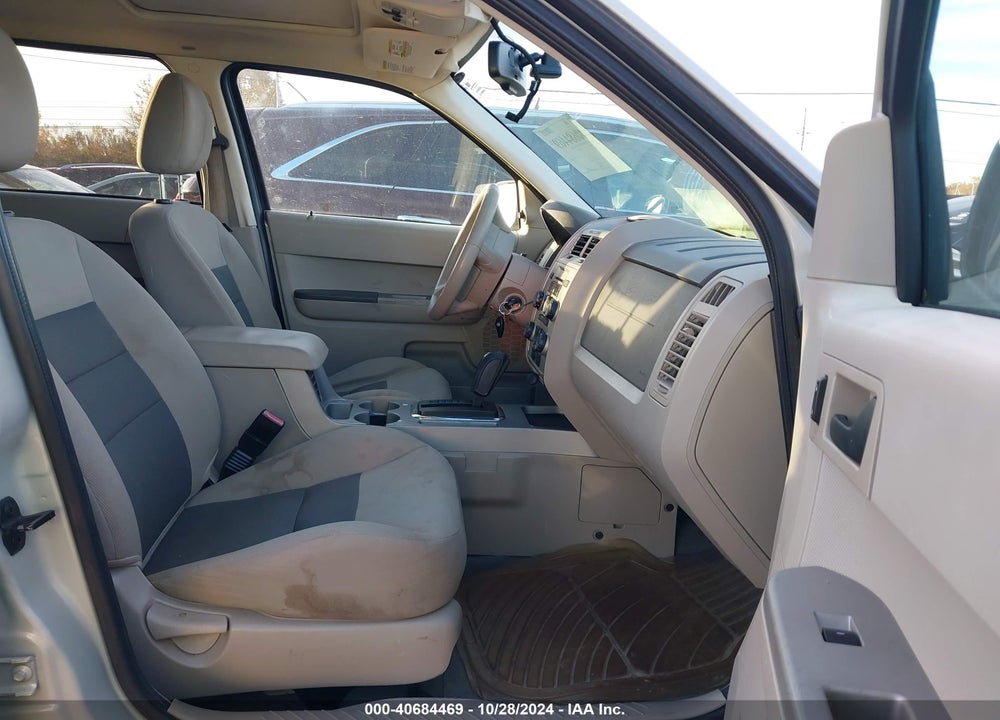 2008 FORD ESCAPE XLT VIN: 1FMCU03118KA51461