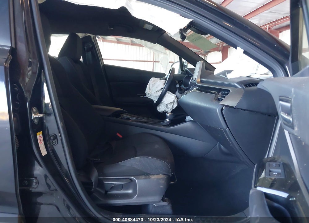 2019 TOYOTA C-HR XLE VIN: JTNKHMBX3K1029973