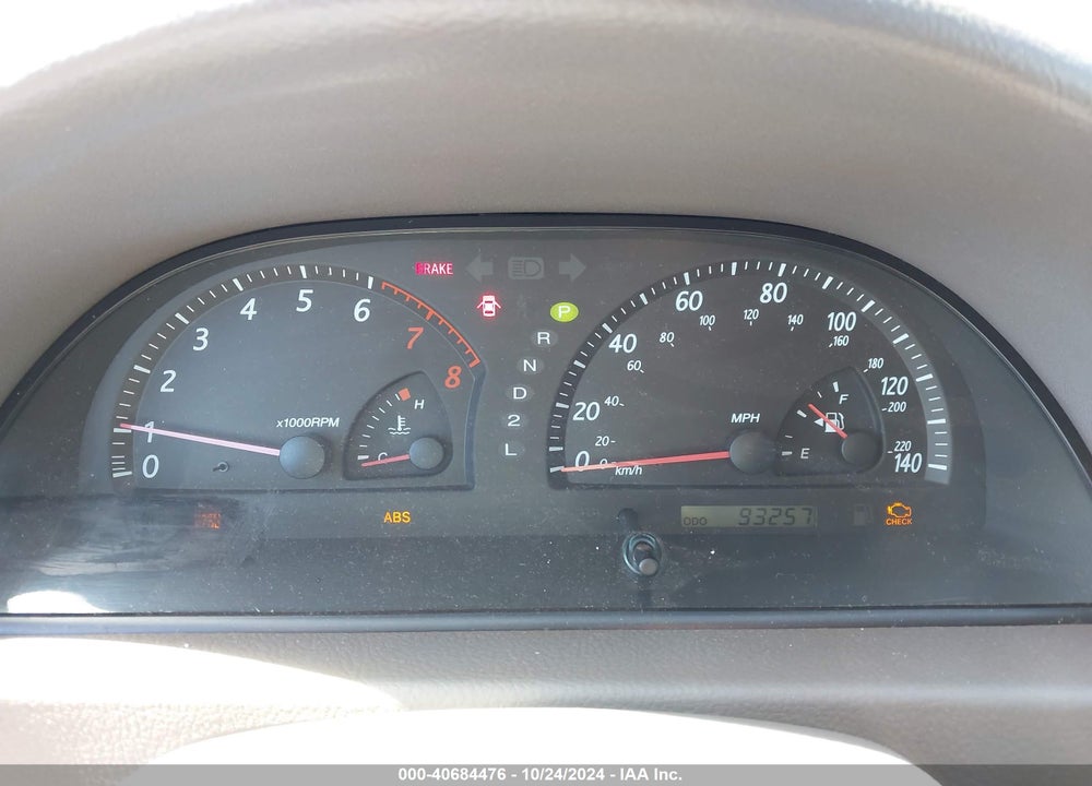 2004 TOYOTA CAMRY XLE VIN: 4T1BE32K54U796619