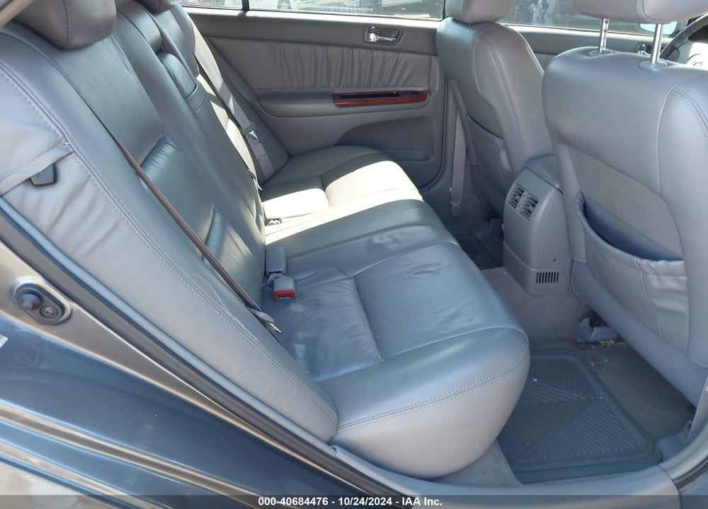 2004 TOYOTA CAMRY XLE VIN: 4T1BE32K54U796619