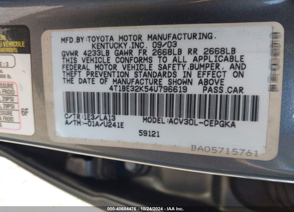 2004 TOYOTA CAMRY XLE VIN: 4T1BE32K54U796619