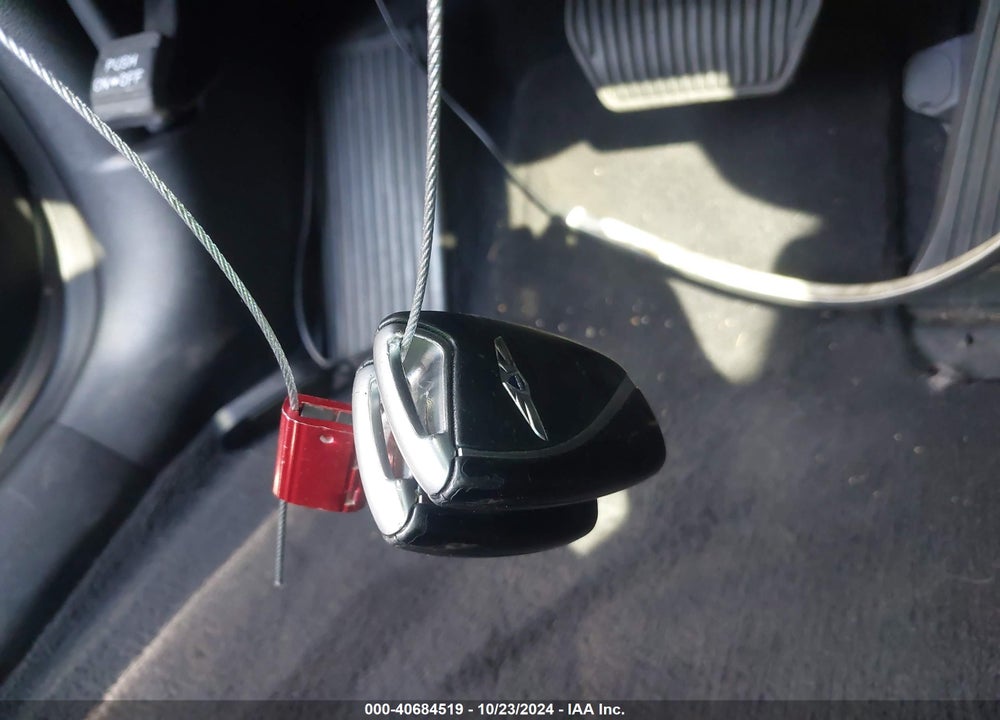 2015 HYUNDAI GENESIS 3.8 VIN: KMHGN4JE2FU030213