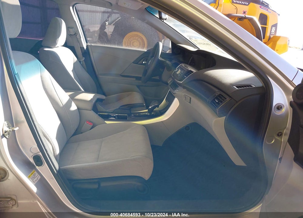 2013 HONDA ACCORD EX VIN: 1HGCR2F75DA017476