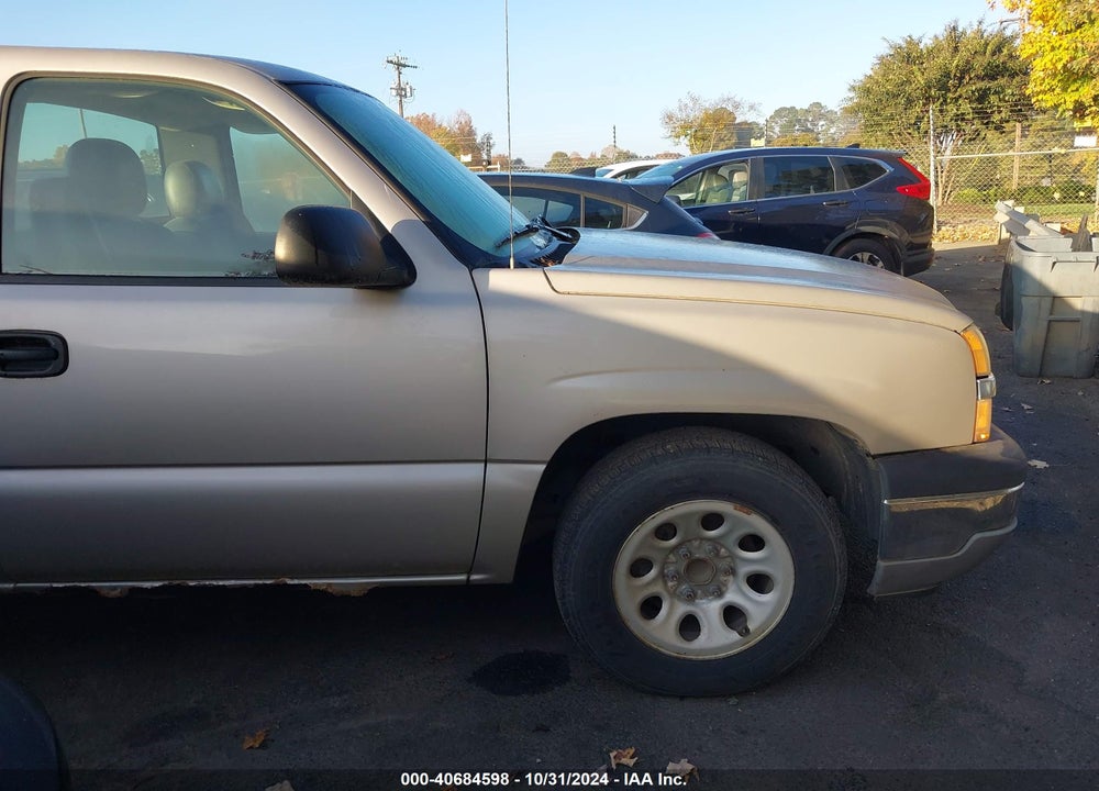 2005 CHEVROLET SILVERADO 1500 WORK TRUCK VIN: 1GCEC14X55Z271715