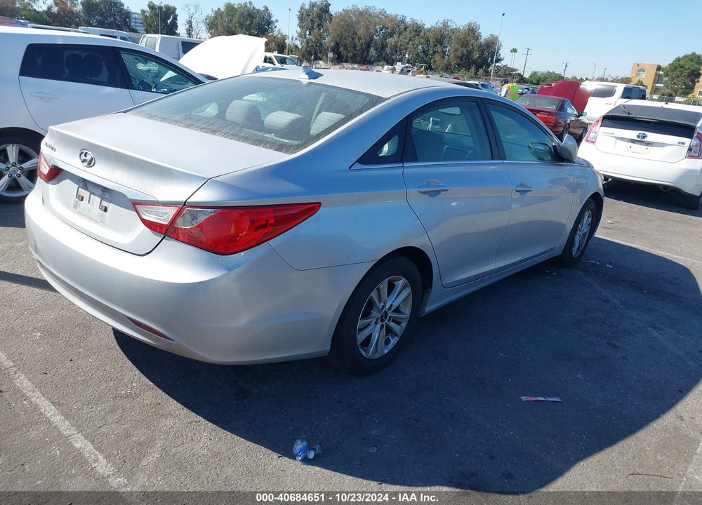 2013 HYUNDAI SONATA GLS VIN: 5NPEB4AC3DH722782