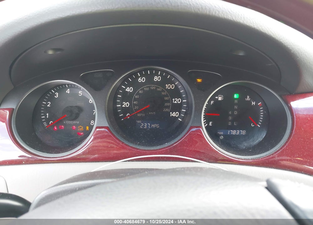 2004 LEXUS ES 330 VIN: JTHBA30G445020392