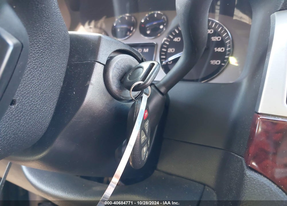 2007 CADILLAC ESCALADE STANDARD VIN: 1GYFK63817R318637