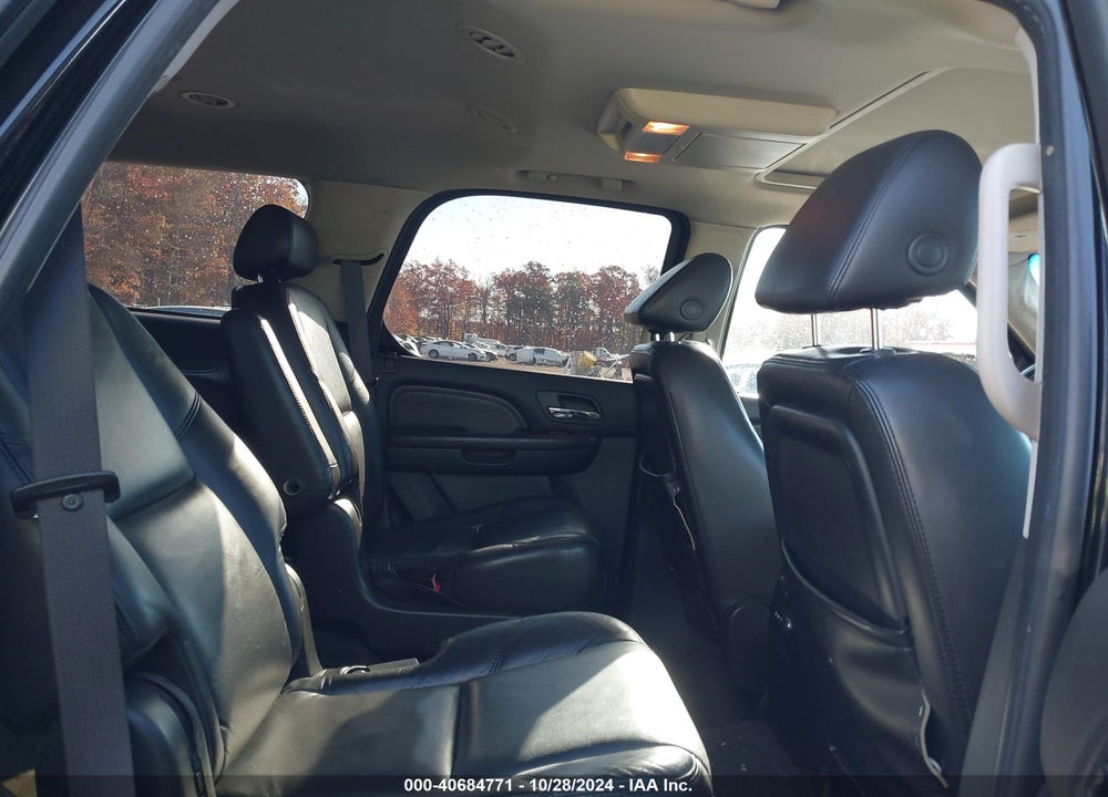 2007 CADILLAC ESCALADE STANDARD VIN: 1GYFK63817R318637