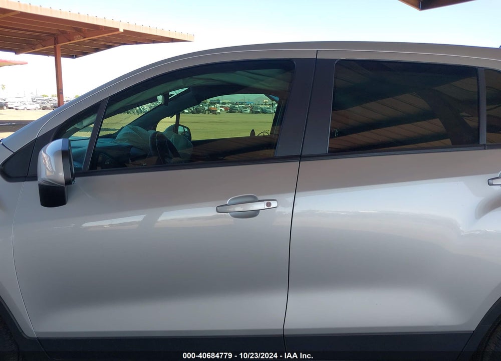 2021 CHEVROLET TRAX FWD LS VIN: KL7CJKSB0MB306983