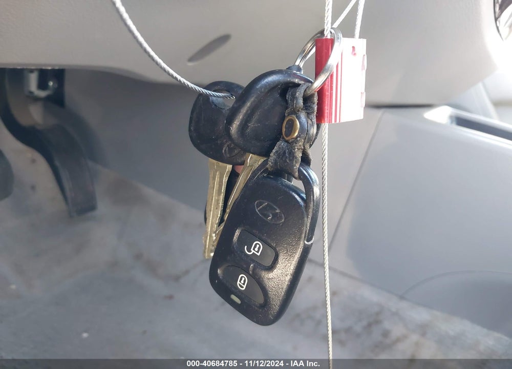 2008 HYUNDAI SANTA FE GLS VIN: 5NMSG73D98H183860