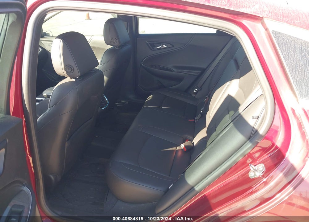 2019 CHEVROLET MALIBU LT VIN: 1G1ZD5STXKF203339