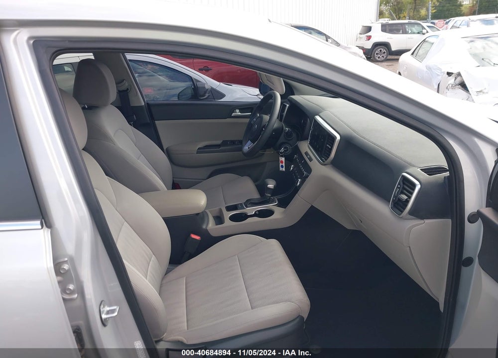 2020 KIA SPORTAGE LX VIN: KNDPM3AC4L7736996
