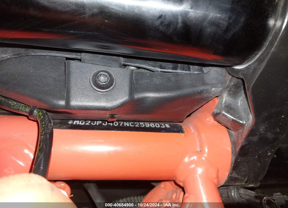 2022 KTM 390 DUKE VIN: MD2JPJ407NC259603