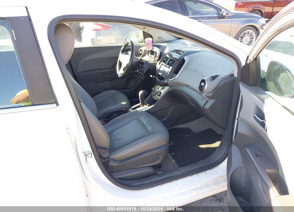 2015 CHEVROLET SONIC LTZ AUTO VIN: 1G1JE5SB0F4174856