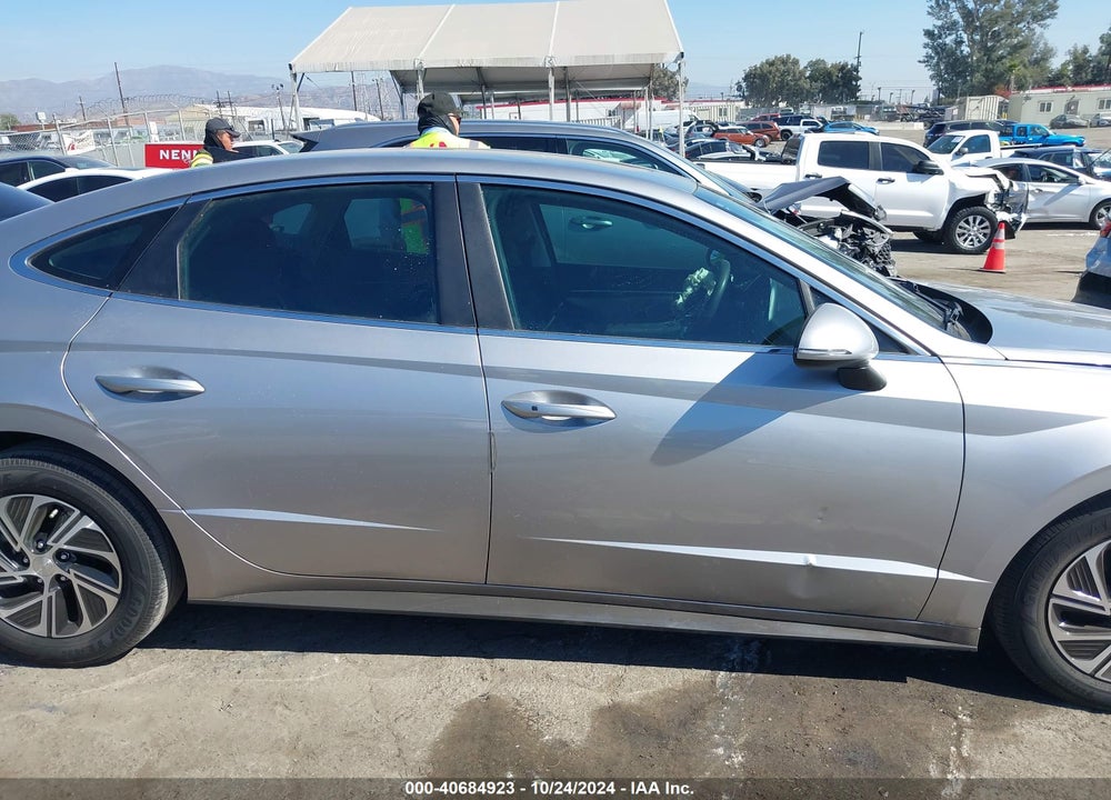 2021 HYUNDAI SONATA BLUE VIN: KMHL24JJ3MA028134