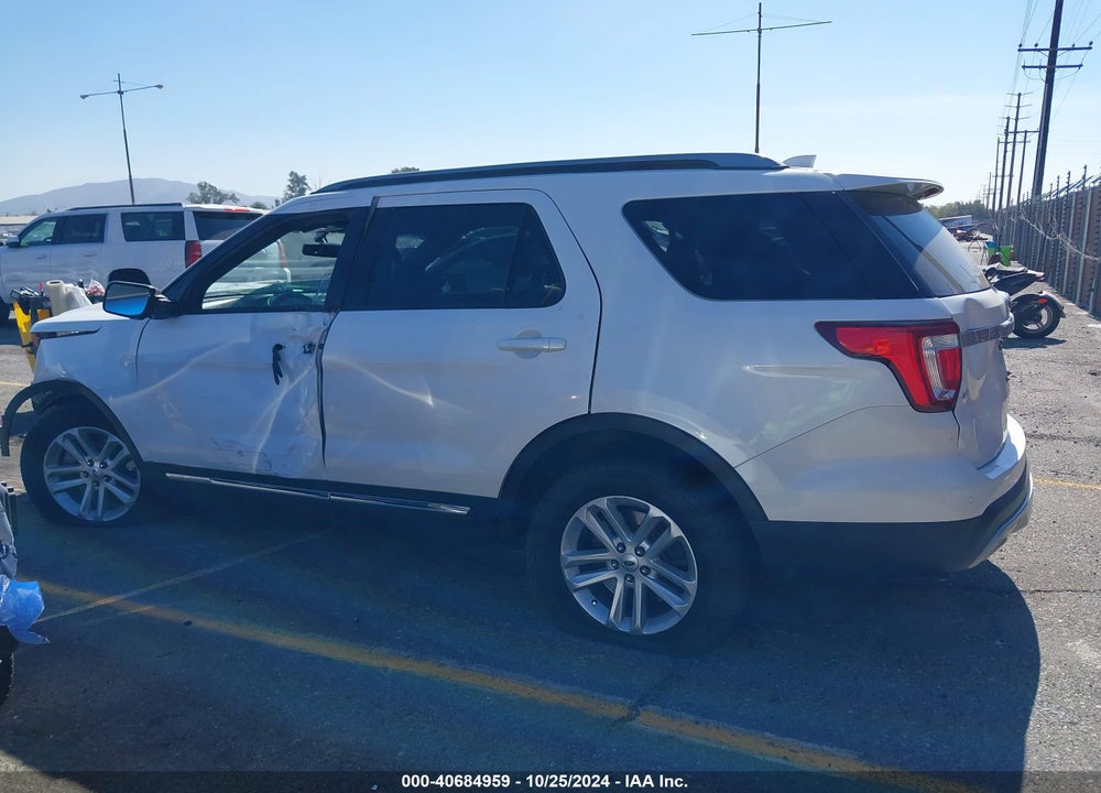 2017 FORD EXPLORER XLT VIN: 1FM5K7D83HGC85431