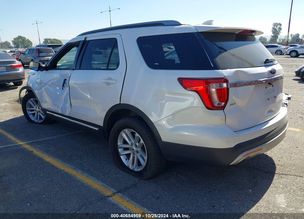 2017 FORD EXPLORER XLT VIN: 1FM5K7D83HGC85431