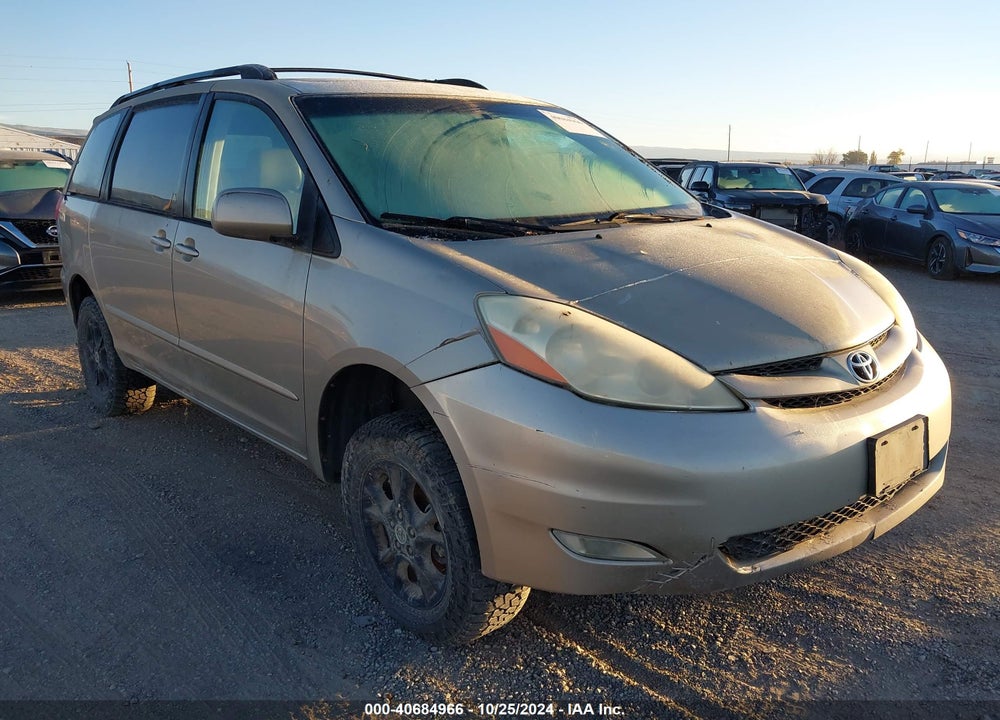 2006 TOYOTA SIENNA XLE VIN: 5TDBA22C56S070527