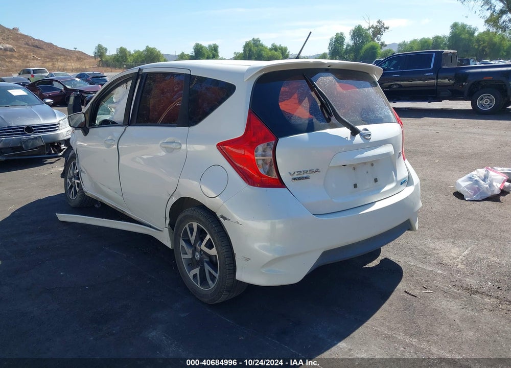 2015 NISSAN VERSA NOTE SR VIN: 3N1CE2CP2FL396675