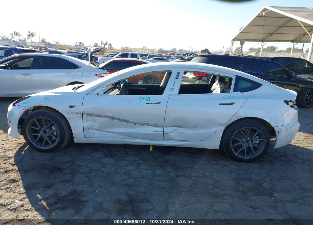 2022 TESLA MODEL 3 REAR-WHEEL DRIVE VIN: 5YJ3E1EA4NF104389