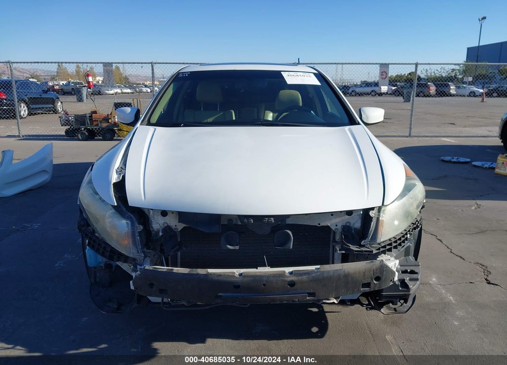 2012 HONDA ACCORD 2.4 EX-L VIN: 1HGCP2F82CA215803