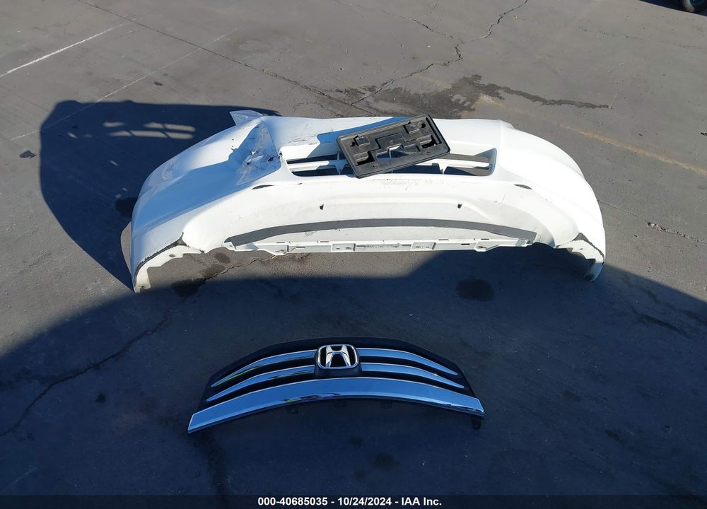 2012 HONDA ACCORD 2.4 EX-L VIN: 1HGCP2F82CA215803