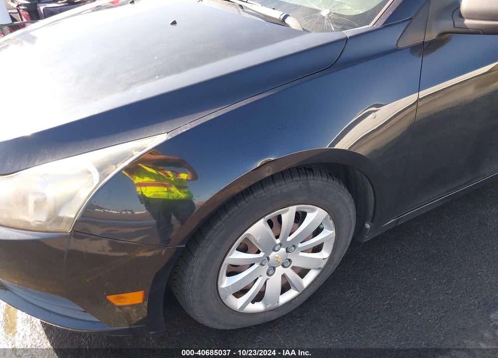 2011 CHEVROLET CRUZE LS VIN: 1G1PC5SH1B7169601