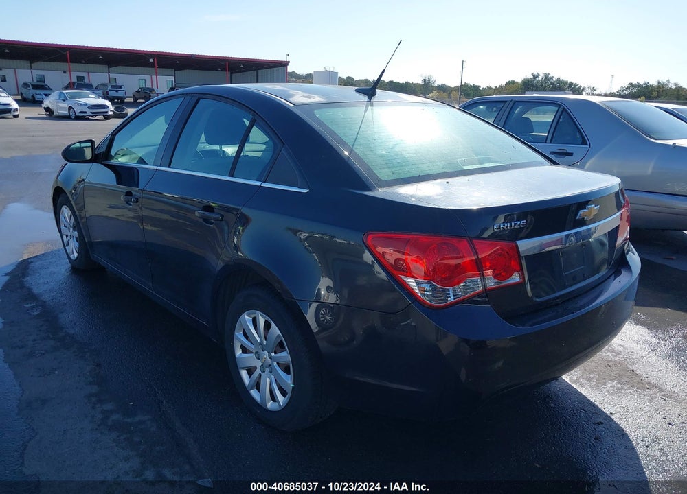 2011 CHEVROLET CRUZE LS VIN: 1G1PC5SH1B7169601