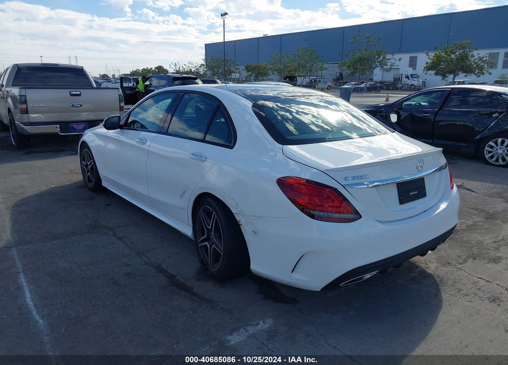 2021 MERCEDES-BENZ C 300 SEDAN VIN: W1KWF8DB1MR614095